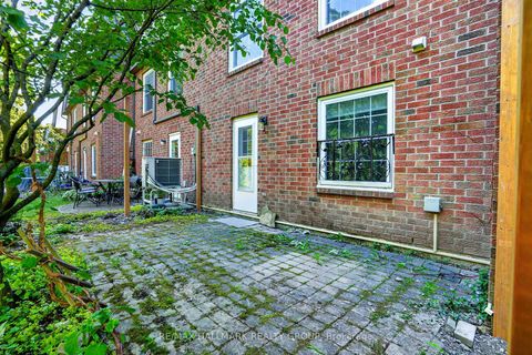 Photo 35 at 47 - 83 Appleby Private, Nepean (Carleton Heights), Ottawa