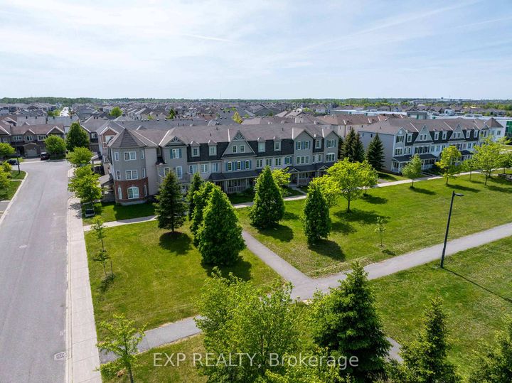 Photo 32 at 3721F Riverbreeze Street, Nepean (Half Moon Bay), Ottawa