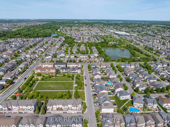 Photo 36 at 3721F Riverbreeze Street, Nepean (Half Moon Bay), Ottawa
