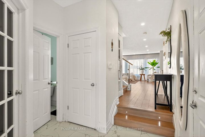 Photo 5 at 657 Clearbrook Drive N, Nepean (Strandherd), Ottawa