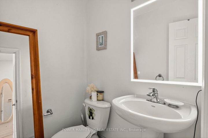 Photo 7 at 657 Clearbrook Drive N, Nepean (Strandherd), Ottawa