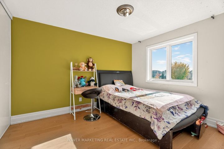 Photo 21 at 657 Clearbrook Drive N, Nepean (Strandherd), Ottawa