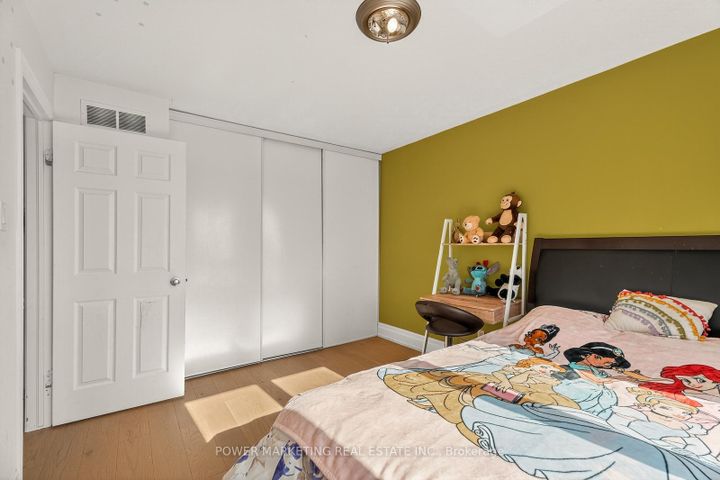 Photo 22 at 657 Clearbrook Drive N, Nepean (Strandherd), Ottawa