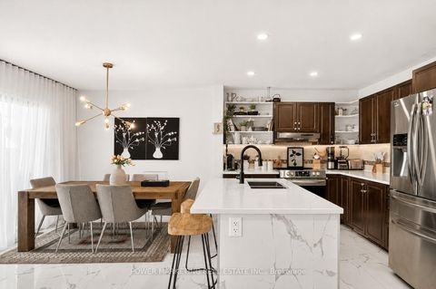 Photo 12 at 657 Clearbrook Drive N, Nepean (Strandherd), Ottawa