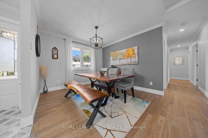Photo 13 at 2 Lavina Crescent, Nepean (Leslie Park), Ottawa