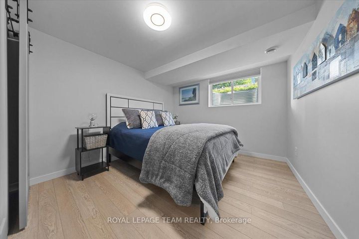 Photo 27 at 2 Lavina Crescent, Nepean (Leslie Park), Ottawa