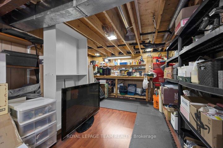 Photo 31 at 2 Lavina Crescent, Nepean (Leslie Park), Ottawa