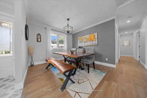 Photo 13 at 2 Lavina Crescent, Nepean (Leslie Park), Ottawa