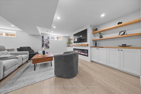 Photo 23 at 2 Lavina Crescent, Nepean (Leslie Park), Ottawa