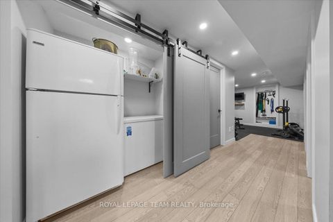 Photo 26 at 2 Lavina Crescent, Nepean (Leslie Park), Ottawa