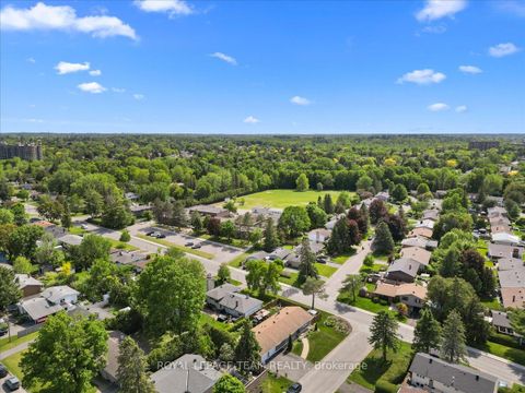 Photo 40 at 2 Lavina Crescent, Nepean (Leslie Park), Ottawa