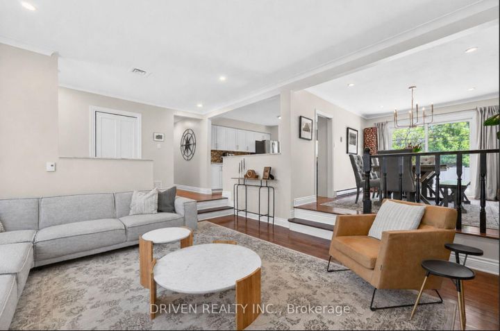 Photo 5 at 50 Aero Drive, Nepean (Lakeview Park), Ottawa