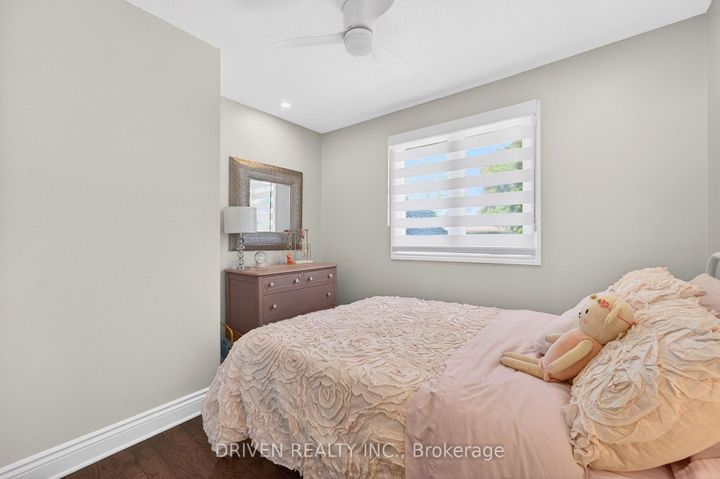 Photo 16 at 50 Aero Drive, Nepean (Lakeview Park), Ottawa