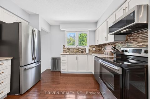 Photo 9 at 50 Aero Drive, Nepean (Lakeview Park), Ottawa