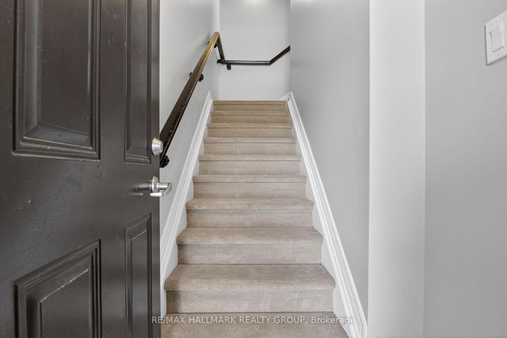 Photo 4 at B - 1145 Longfields Drive, Nepean (Strandherd), Ottawa