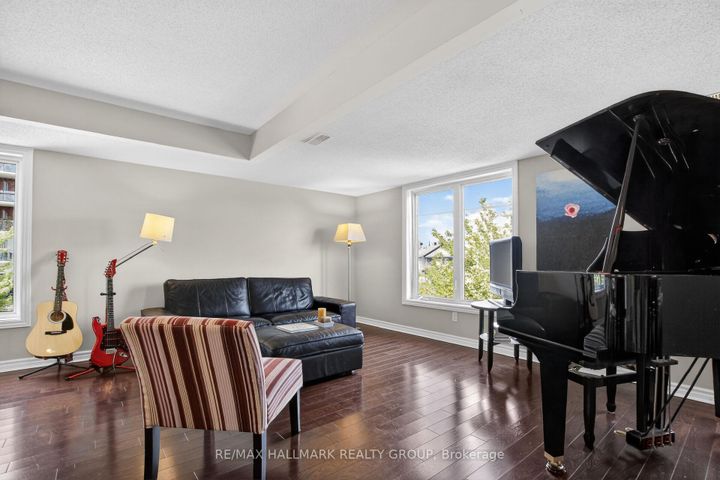 Photo 17 at B - 1145 Longfields Drive, Nepean (Strandherd), Ottawa