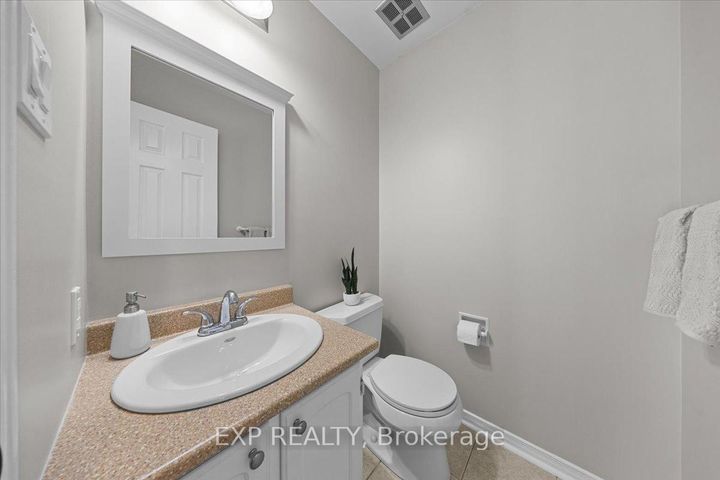 Photo 9 at 85 Teevens Drive, Nepean (Pheasant Run), Ottawa