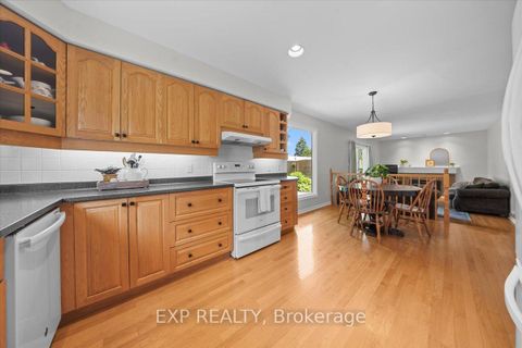 Photo 20 at 85 Teevens Drive, Nepean (Pheasant Run), Ottawa