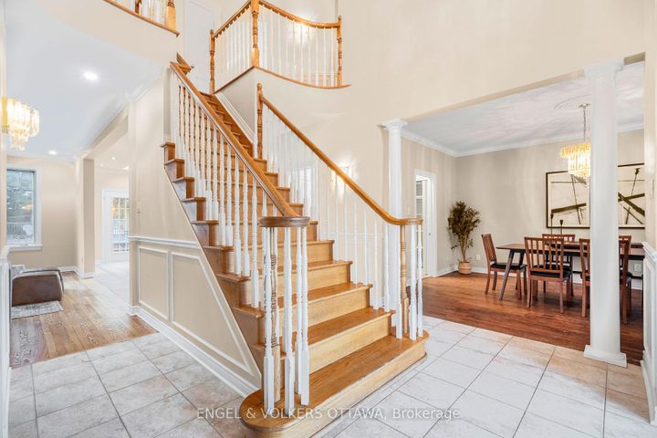 Photo 8 at 5 Cassone Court, Nepean (Pineglen), Ottawa