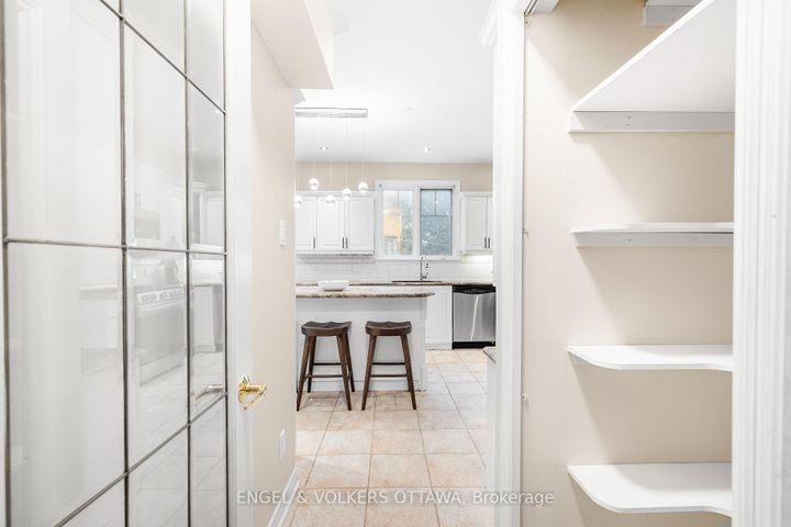 Photo 18 at 5 Cassone Court, Nepean (Pineglen), Ottawa