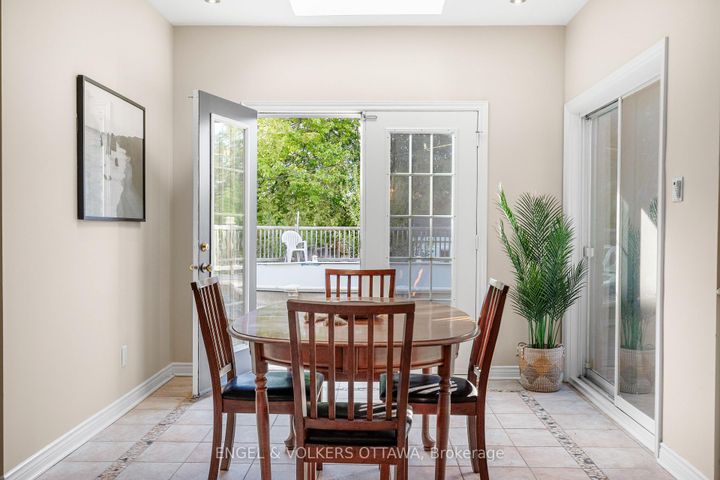 Photo 20 at 5 Cassone Court, Nepean (Pineglen), Ottawa