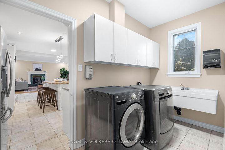 Photo 23 at 5 Cassone Court, Nepean (Pineglen), Ottawa