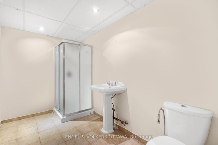 Photo 41 at 5 Cassone Court, Nepean (Pineglen), Ottawa
