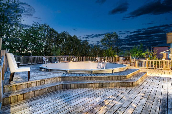 Photo 42 at 5 Cassone Court, Nepean (Pineglen), Ottawa