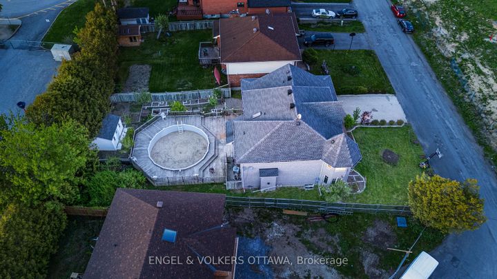 Photo 46 at 5 Cassone Court, Nepean (Pineglen), Ottawa