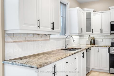 Photo 14 at 5 Cassone Court, Nepean (Pineglen), Ottawa