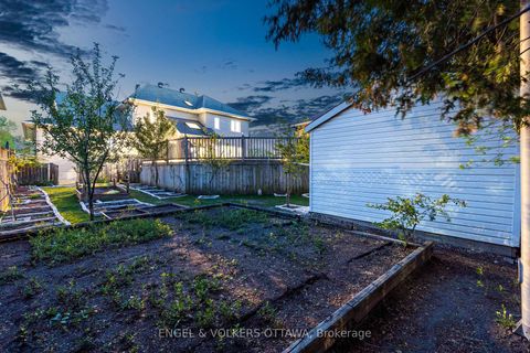 Photo 44 at 5 Cassone Court, Nepean (Pineglen), Ottawa
