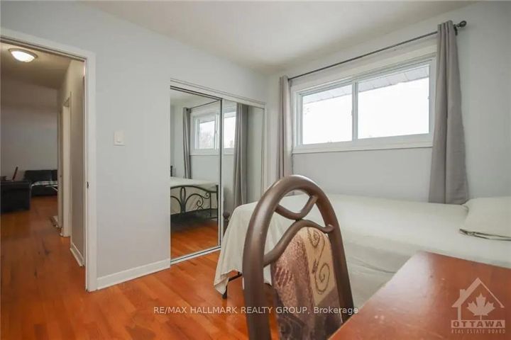 Photo 16 at 45 Hilliard Avenue, Nepean (City View/Skyline/Fisher Heights/Parkwood Hills), Ottawa