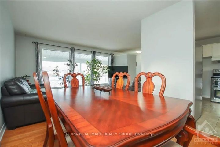Photo 21 at 45 Hilliard Avenue, Nepean (City View/Skyline/Fisher Heights/Parkwood Hills), Ottawa