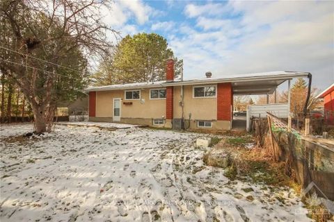 Photo 1 at 45 Hilliard Avenue, Nepean (City View/Skyline/Fisher Heights/Parkwood Hills), Ottawa