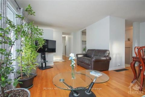 Photo 23 at 45 Hilliard Avenue, Nepean (City View/Skyline/Fisher Heights/Parkwood Hills), Ottawa