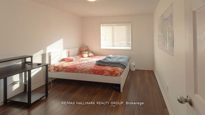 Photo 16 at 39 Chesapeake Crescent, Nepean (Cedargrove/Fraserdale), Ottawa