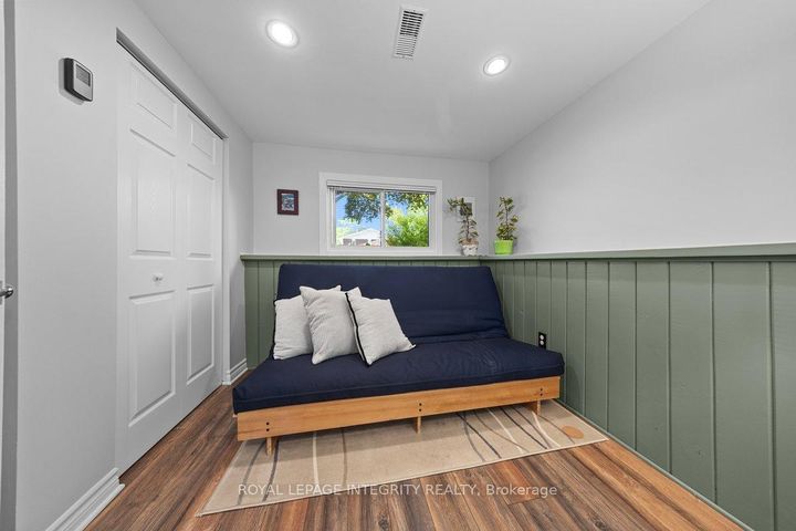 Photo 20 at 30 Biscayne Crescent, Nepean (Borden Farm/Stewart Farm/Carleton Heights/Parkwood Hills), Ottawa