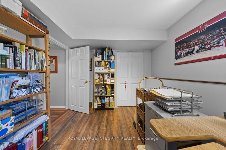 Photo 23 at 30 Biscayne Crescent, Nepean (Borden Farm/Stewart Farm/Carleton Heights/Parkwood Hills), Ottawa