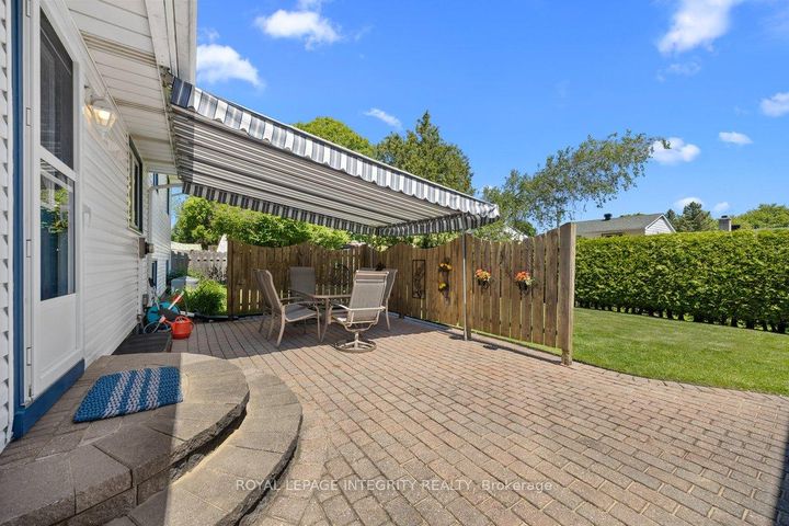 Photo 25 at 30 Biscayne Crescent, Nepean (Borden Farm/Stewart Farm/Carleton Heights/Parkwood Hills), Ottawa