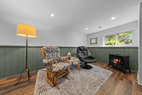 Photo 19 at 30 Biscayne Crescent, Nepean (Borden Farm/Stewart Farm/Carleton Heights/Parkwood Hills), Ottawa