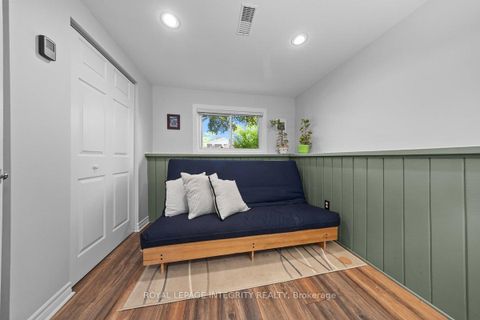 Photo 20 at 30 Biscayne Crescent, Nepean (Borden Farm/Stewart Farm/Carleton Heights/Parkwood Hills), Ottawa