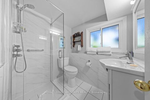 Photo 22 at 30 Biscayne Crescent, Nepean (Borden Farm/Stewart Farm/Carleton Heights/Parkwood Hills), Ottawa