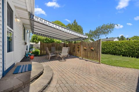 Photo 25 at 30 Biscayne Crescent, Nepean (Borden Farm/Stewart Farm/Carleton Heights/Parkwood Hills), Ottawa