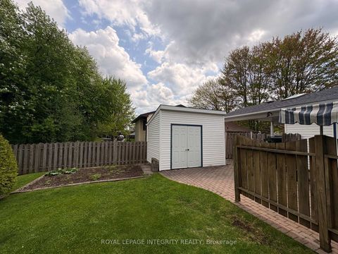 Photo 29 at 30 Biscayne Crescent, Nepean (Borden Farm/Stewart Farm/Carleton Heights/Parkwood Hills), Ottawa