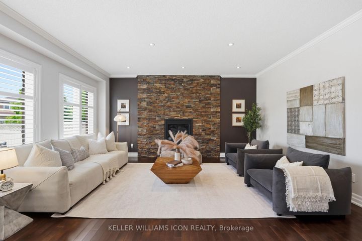 Photo 16 at 246 Madhu Crescent, Nepean (Mooneys Bay), Ottawa