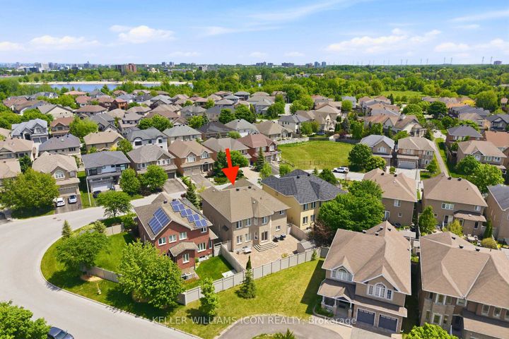 Photo 37 at 246 Madhu Crescent, Nepean (Mooneys Bay), Ottawa