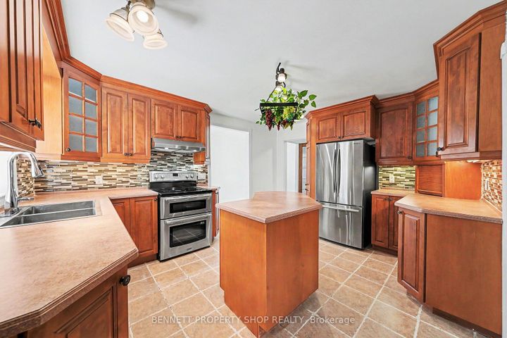Photo 6 at 5410 Old Richmond Road, Nepean (Fallowfield), Ottawa