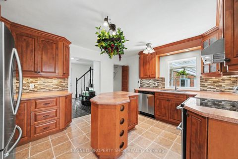 Photo 7 at 5410 Old Richmond Road, Nepean (Fallowfield), Ottawa