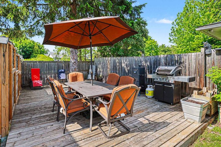 Photo 21 at 2736 Stone Crescent, Nepean (Redwood Park), Ottawa