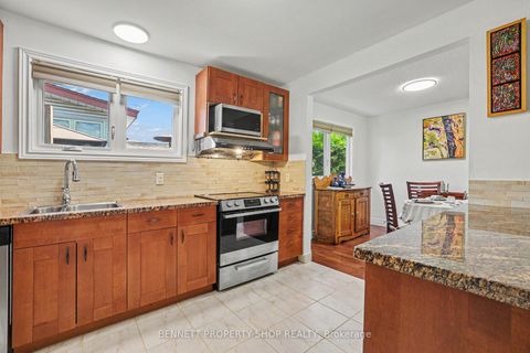 Photo 9 at 2736 Stone Crescent, Nepean (Redwood Park), Ottawa